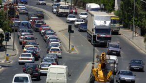 Nghị sĩ Síp đề xuất tăng xe buýt, xây đường sắt đô thị để giảm tắc đường